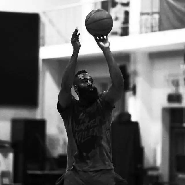 早报：求一个全是名场面的评论区（早报：评论区交给名场面）