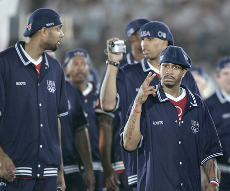 足球队员饮食与恢复计划（足球运动员营养与恢复方案）